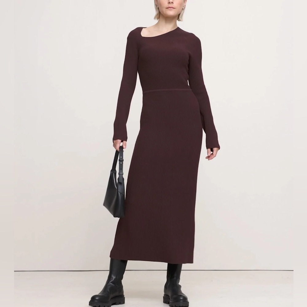 Banana Republic sculpted slash-Neck Midi dress